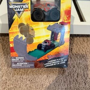 Spin Master Monster Jam ThunderROARus Launcher Playset